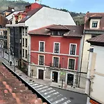 El Remiendu Pegau Apartment *