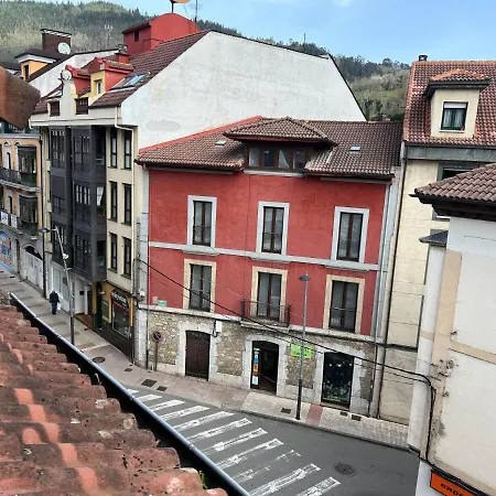 El Remiendu Pegau Apartamento *