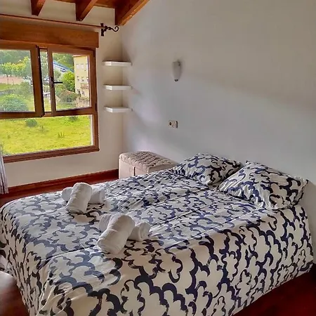 El Remiendu Pegau Apartamento *