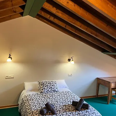 El Remiendu Pegau Apartamento